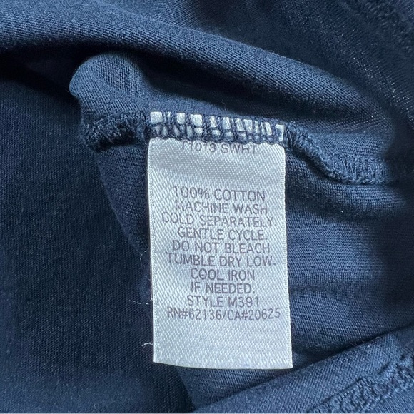 Guess Jeans Short Sleeve T-shirt - Picture 7 of 9